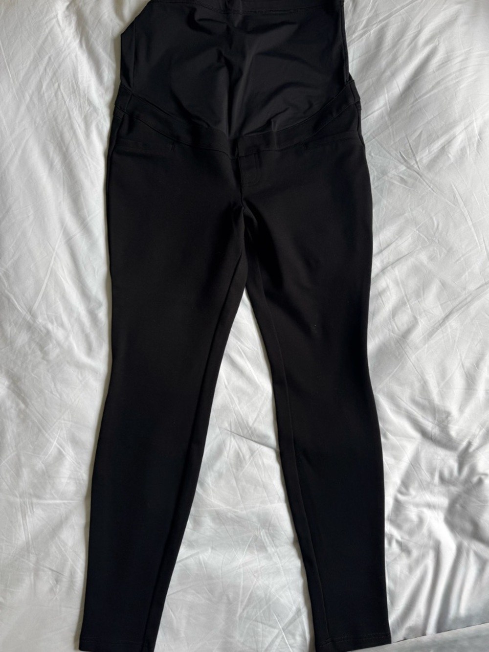Stork and Babe High-Rise Black Ponte Maternity Pants (Leggings). Size Medium